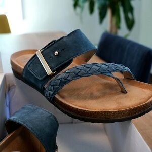 Earth Origins Onida Wide Sandals - Moroccan Blue
